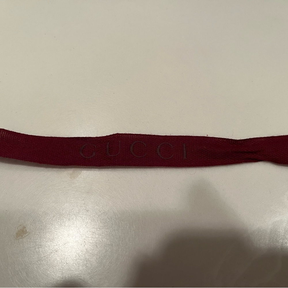 Gucci Red Ribbon Set (2) - Picture 3 of 3